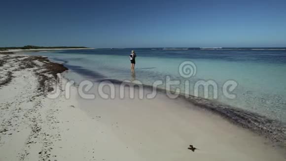 澳大利亚海滩旅游摄影师视频的预览图