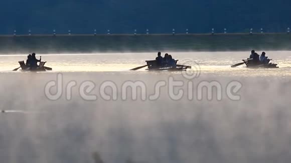 泰国北部庞恩水库梅洪山旅游帆船竹筏视频的预览图