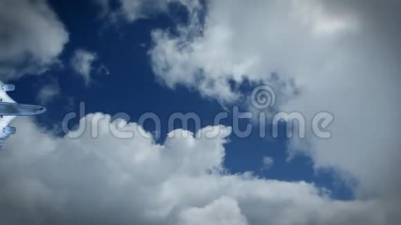 飞机和风暴的时间推移云股票镜头视频的预览图