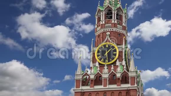 斯帕斯卡亚塔对天空莫斯科克里姆林宫俄罗斯日视频的预览图