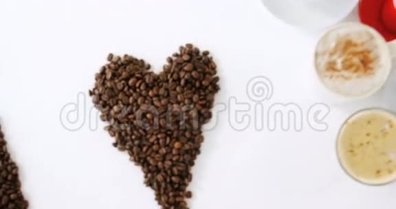 形成形状的咖啡豆我喜欢咖啡视频的预览图