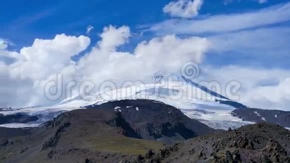 安装Elbrus时间间隔4K视频的预览图