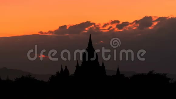 日出时间在缅甸巴根视频的预览图