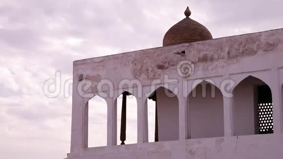 清真寺和穹顶峰的外部视频的预览图