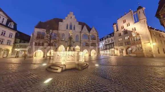 历史市场位于德国希尔德斯海姆老城区无缝360度视频循环视频的预览图