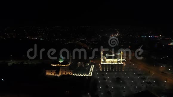 KonyaMevlana清真寺综合建筑群夜景视频的预览图