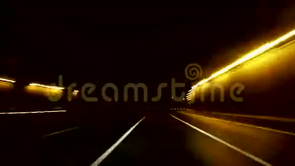 高速公路摄像机车高速4k视频的预览图