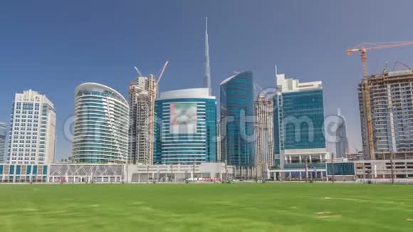 迪拜商务湾及市区全景时间超移景图视频的预览图