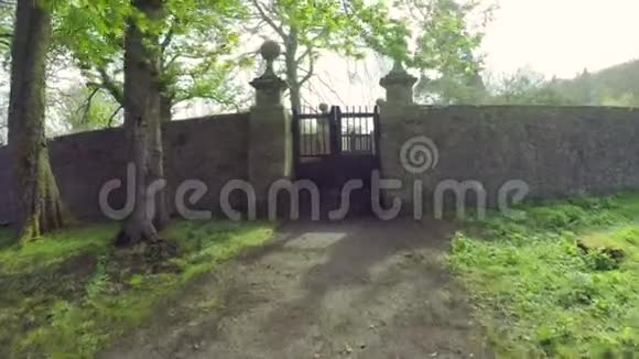 邓罗宾城堡萨瑟兰苏格兰视频的预览图