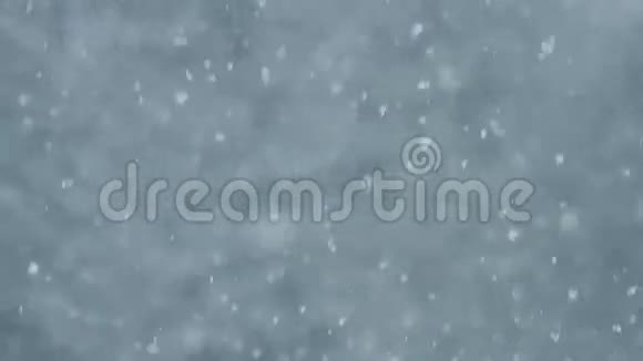 大雪背景坠落视频的预览图