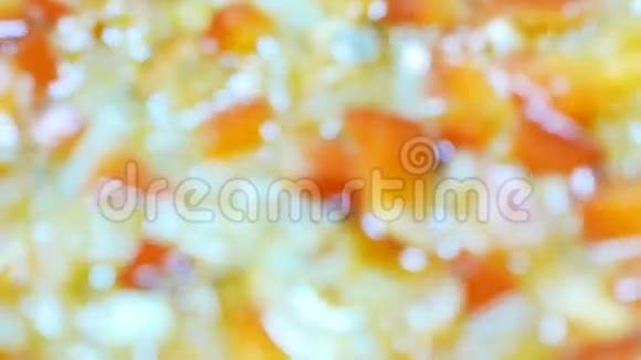 洋葱和胡椒粉用植物油炒视频的预览图