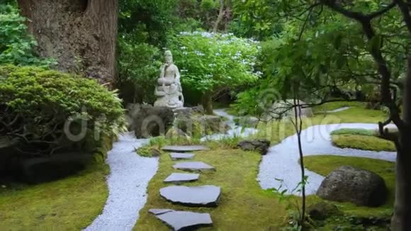 镰仓的日本风格花园视频的预览图