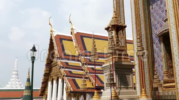 曼谷泰国瓦宫大佛寺彩云4k视频的预览图