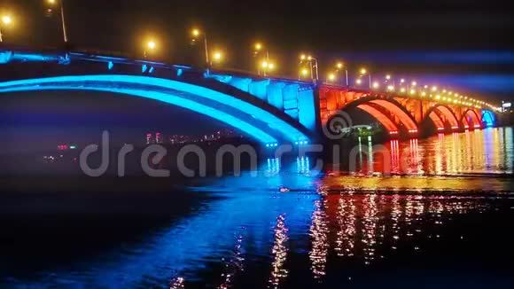 城市道路桥夜间照明视频的预览图