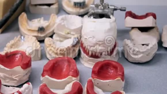 牙科医生口腔修复师大量插嘴视频的预览图