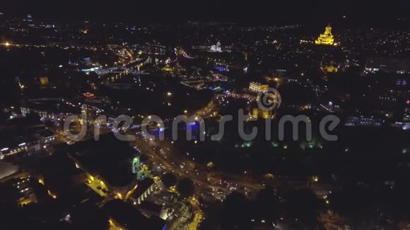 空中观景台在第比利斯过夜视频的预览图