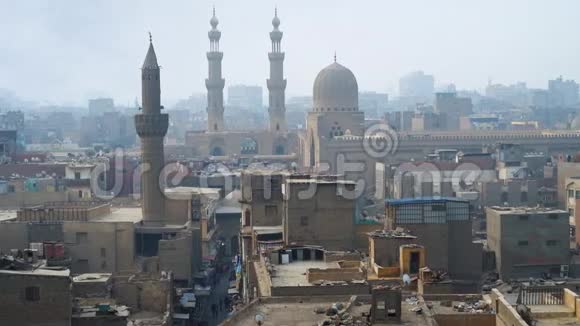 开罗伊斯兰城市景观带高尖塔视频的预览图