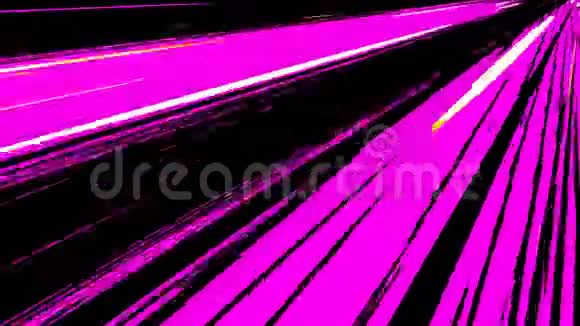 粉色矢量和条纹在黑暗背景上快速移动视频的预览图