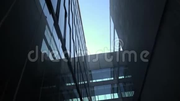 玻璃摩天大楼高清视频的预览图
