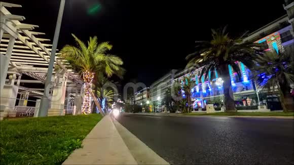 夜间照明街道尼斯市交通公路街景4k时间过去法国视频的预览图