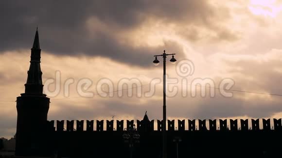 克里姆林宫城墙的轮廓视频的预览图
