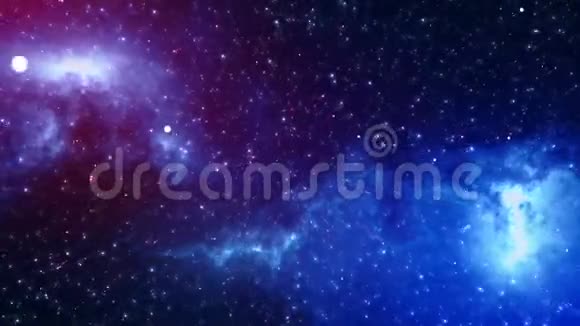 奇妙的红蓝光抽象星空和星云银河在太空无缝环路上视频的预览图