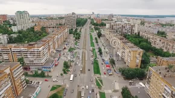 俄罗斯现代城市空中全景现代建筑公寓视频的预览图