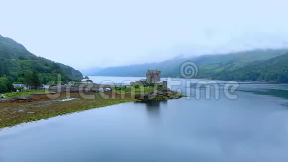 与爱尔兰多南城堡飞越罗奇迪奇视频的预览图