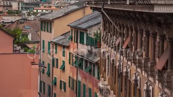 意大利热那亚天际线的鸟瞰图灯笼地标利古里亚老城视频的预览图