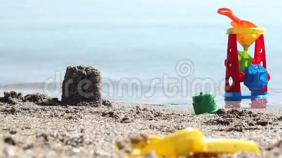 海边玩具视频的预览图