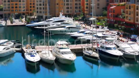 摩纳哥的游艇码头视频的预览图
