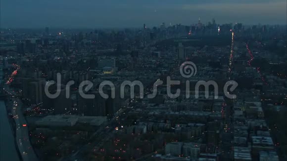 令人惊叹的纽约市天际线空中视频的预览图