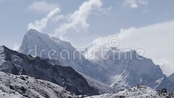 雪峰喜马拉雅山塔波切4k视频的预览图