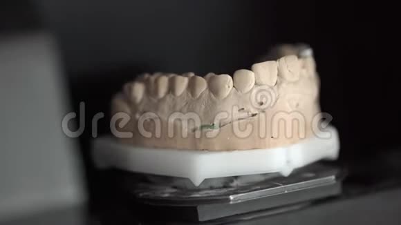 牙科3D扫描仪扫描过程中的特写镜头视频的预览图