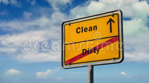 街道标志以清洁肮脏视频的预览图