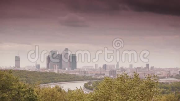 莫斯科城上空的云层视频的预览图