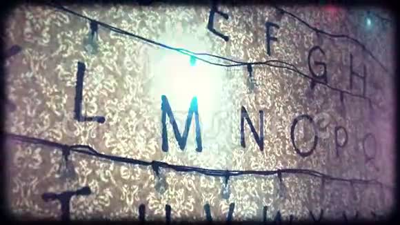 灯链文字黑色星期五墙上闪烁的字母受陌生人的启发视频的预览图