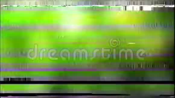 VHS模拟抽象数字动画旧电视故障错误视频损坏信号噪声系统错误独特的设计坏的视频的预览图