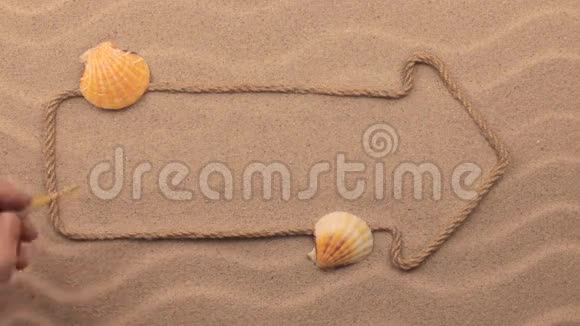 巴登巴登的铭文是用手写在沙子上的是用绳子做成的视频的预览图