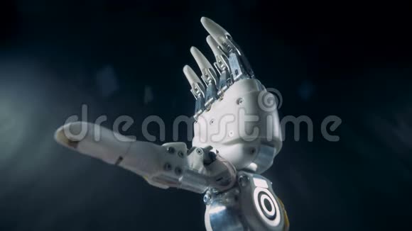 仿生假体弯曲手指未来的半机械概念视频的预览图