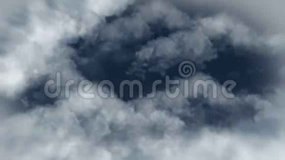 在天空中穿过白云在无缝的环中飞翔视频的预览图
