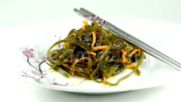 日本海藻沙拉加胡萝卜视频的预览图