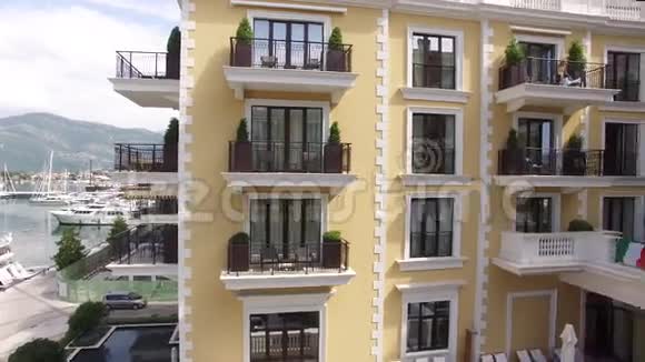 摄政酒店蒂瓦特黑山波尔图黑山地区高空作业视频的预览图