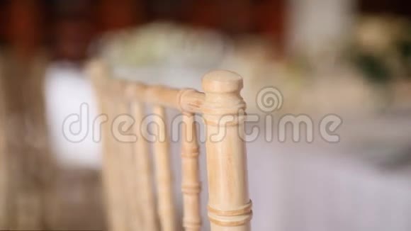 婚宴上的椅子结婚装饰品婚礼在t视频的预览图