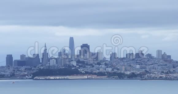 旧金山水上天际线景观视频的预览图