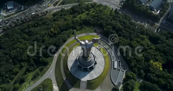 基夫UKRAINE2018年7月20日空中景观祖国视频的预览图