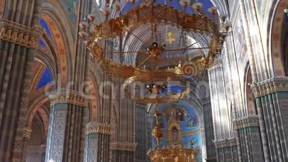 贾科沃大教堂圣彼得内部视频的预览图