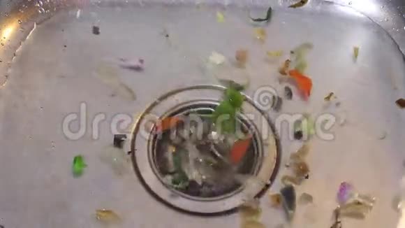 肮脏的Kichen水槽视频的预览图