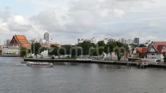横渡曼谷朝佛雷亚河视频的预览图