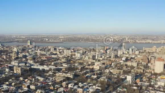 第聂伯罗城市天际线冬季城市景观背景视频的预览图
